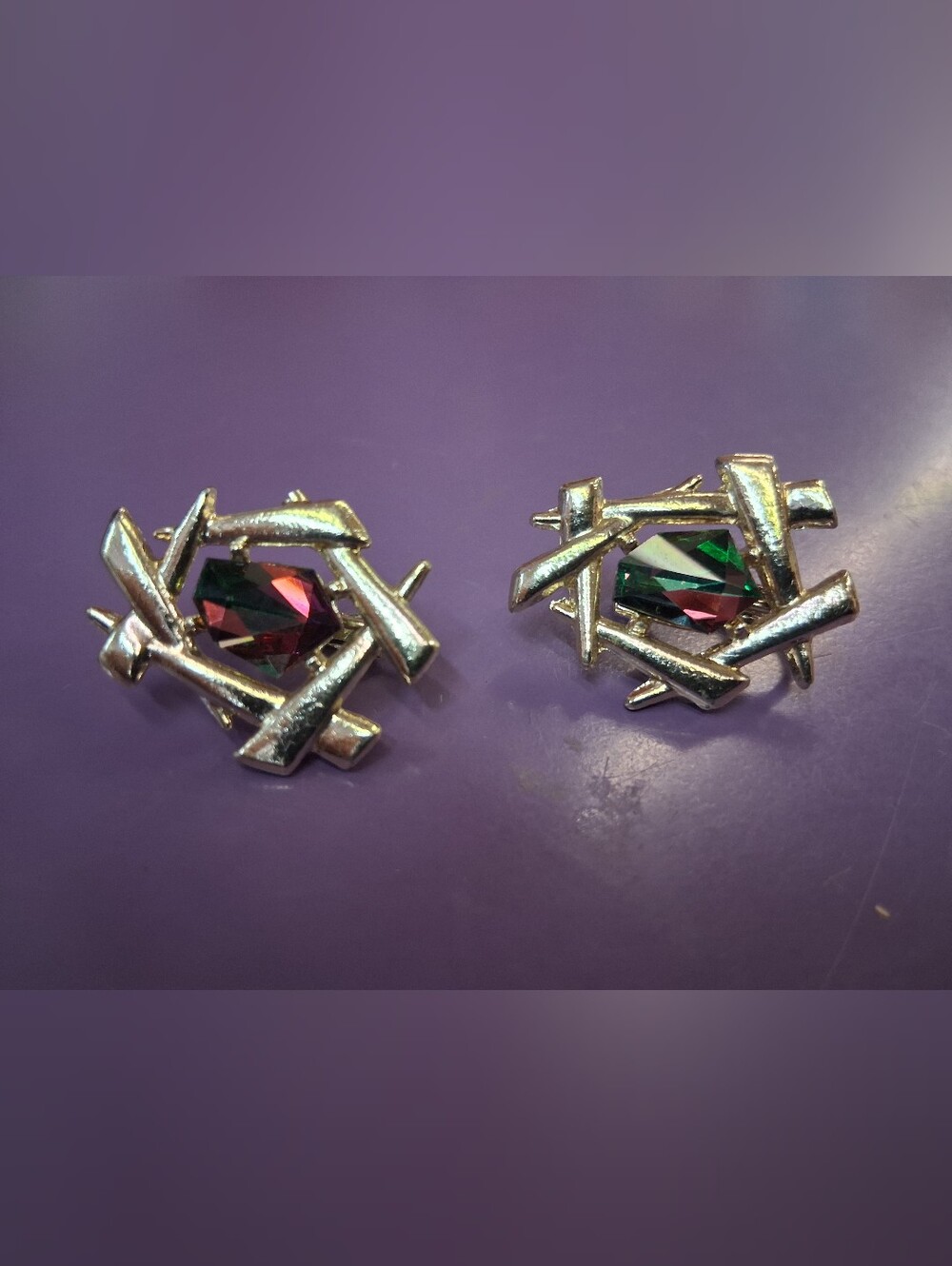 Vintage Sara Coventry Cut Glass Aroa Borealis Clip On Earrings.